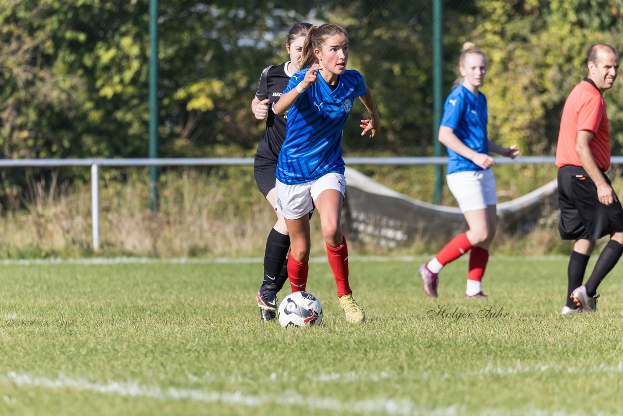 Bild 350 - F Holstein Kiel 2 - SSG Rot-Schwarz Kiel 2 : Ergebnis: 5:0